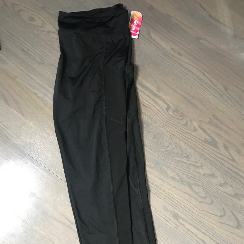 Brand new mesh leg leggings with side pockets